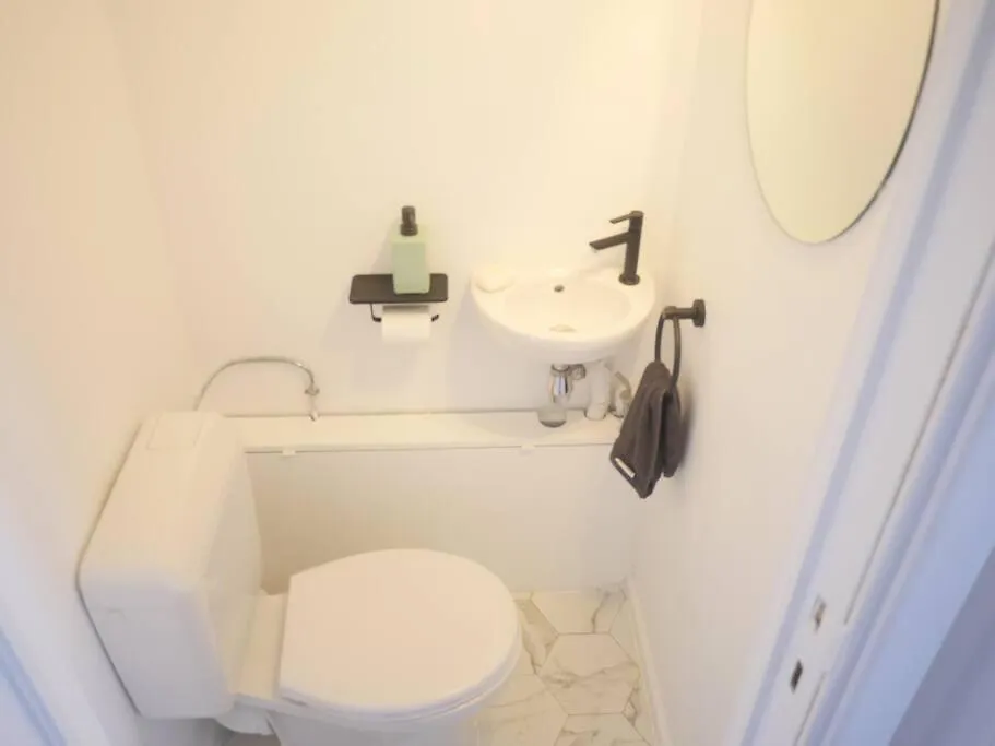 Chic Brussels 1Br + Terrace Apartamento